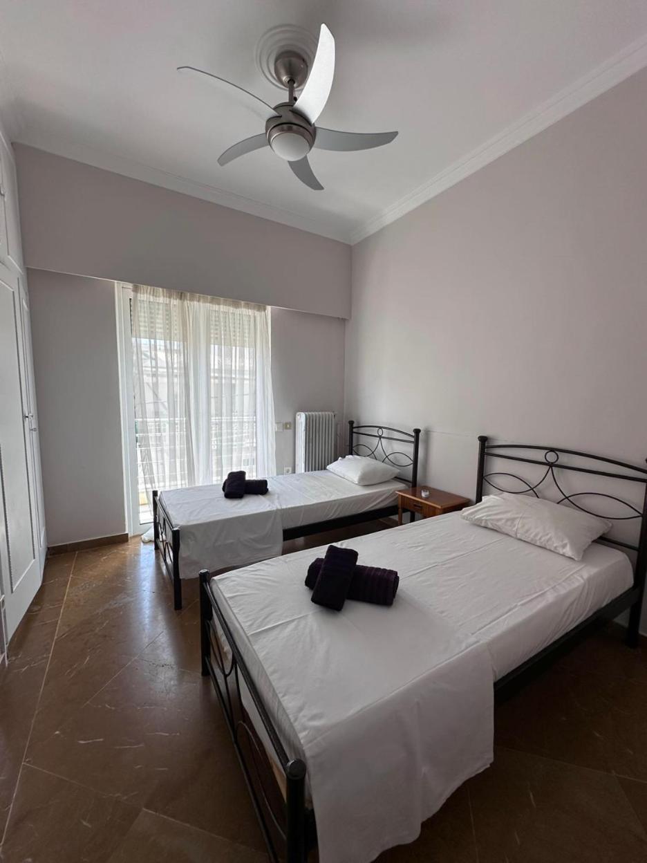 Beach Front Apartment Nea Palatia Luaran gambar