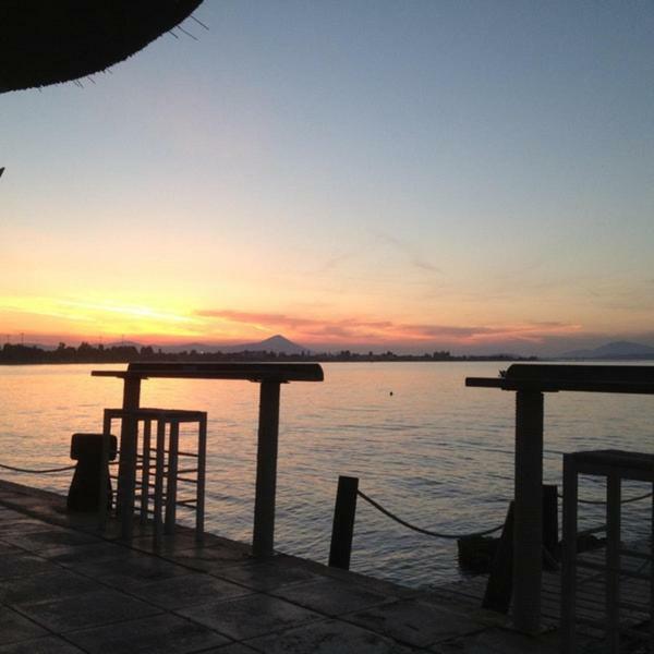 Beach Front Apartment Nea Palatia Luaran gambar