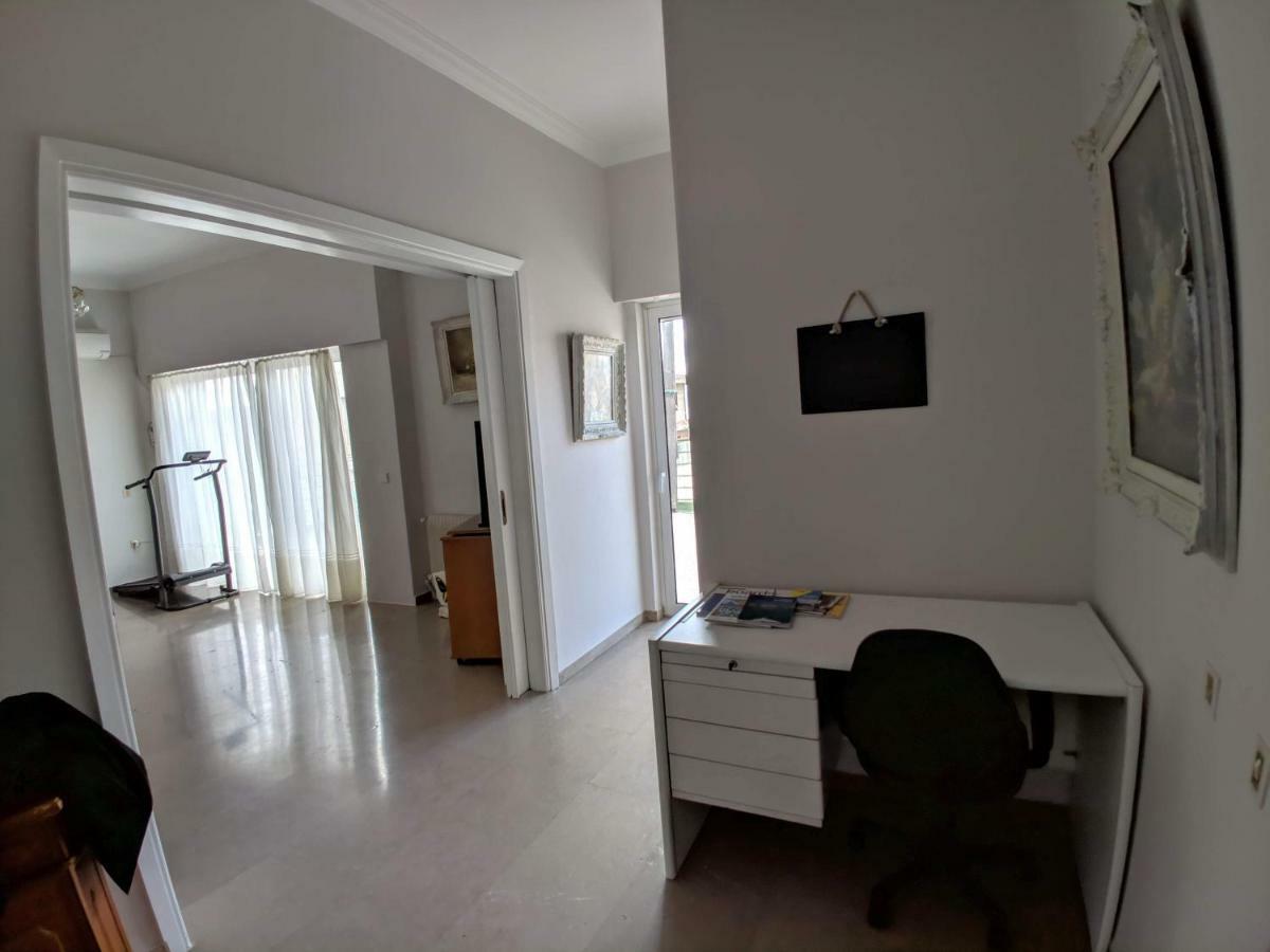 Beach Front Apartment Nea Palatia Luaran gambar